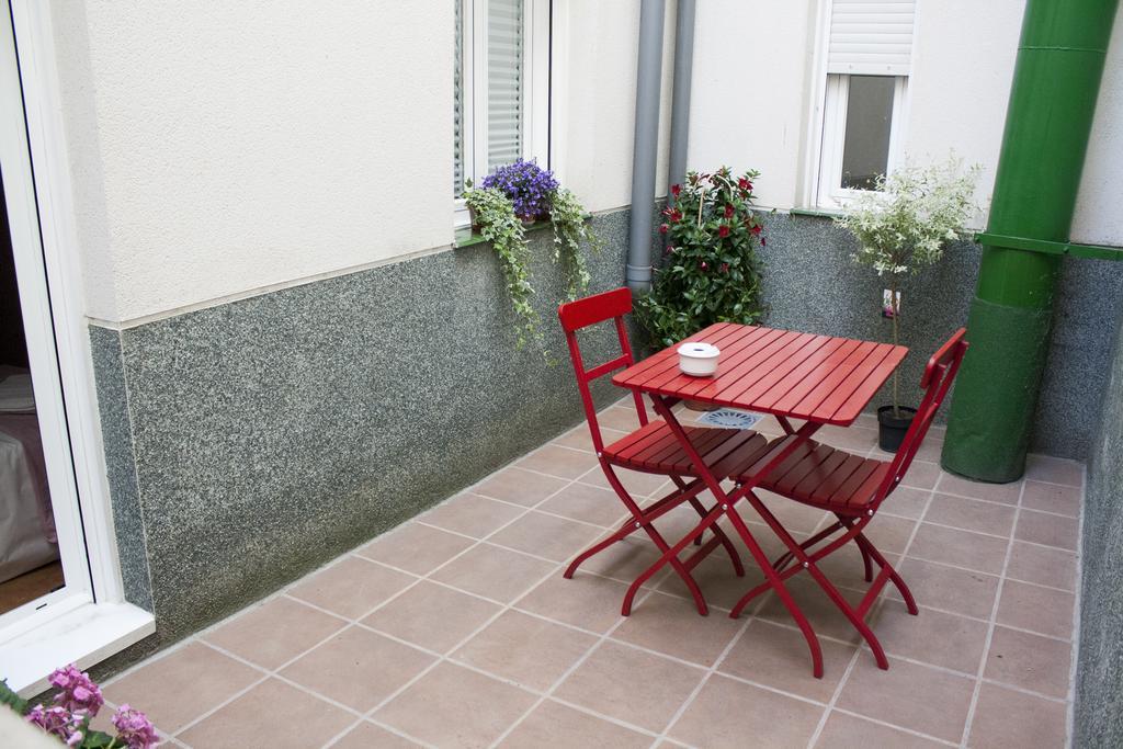 Apartamentos El Puente Madrid Camera foto